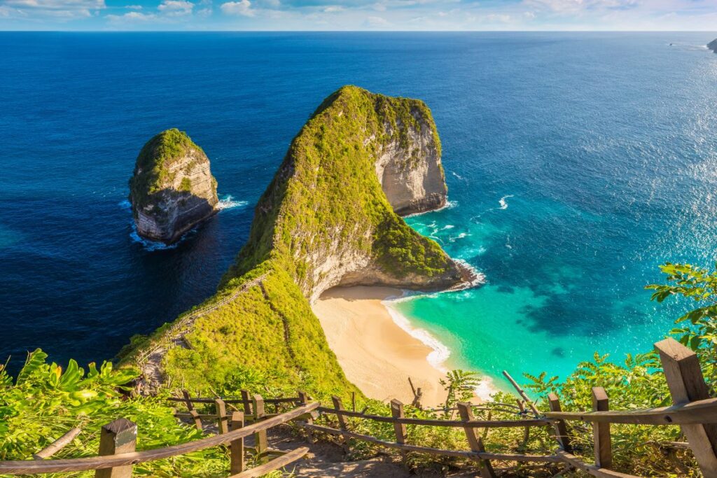 Kelingking Beach Nusa Penida - Tour Nusa Penida Barat